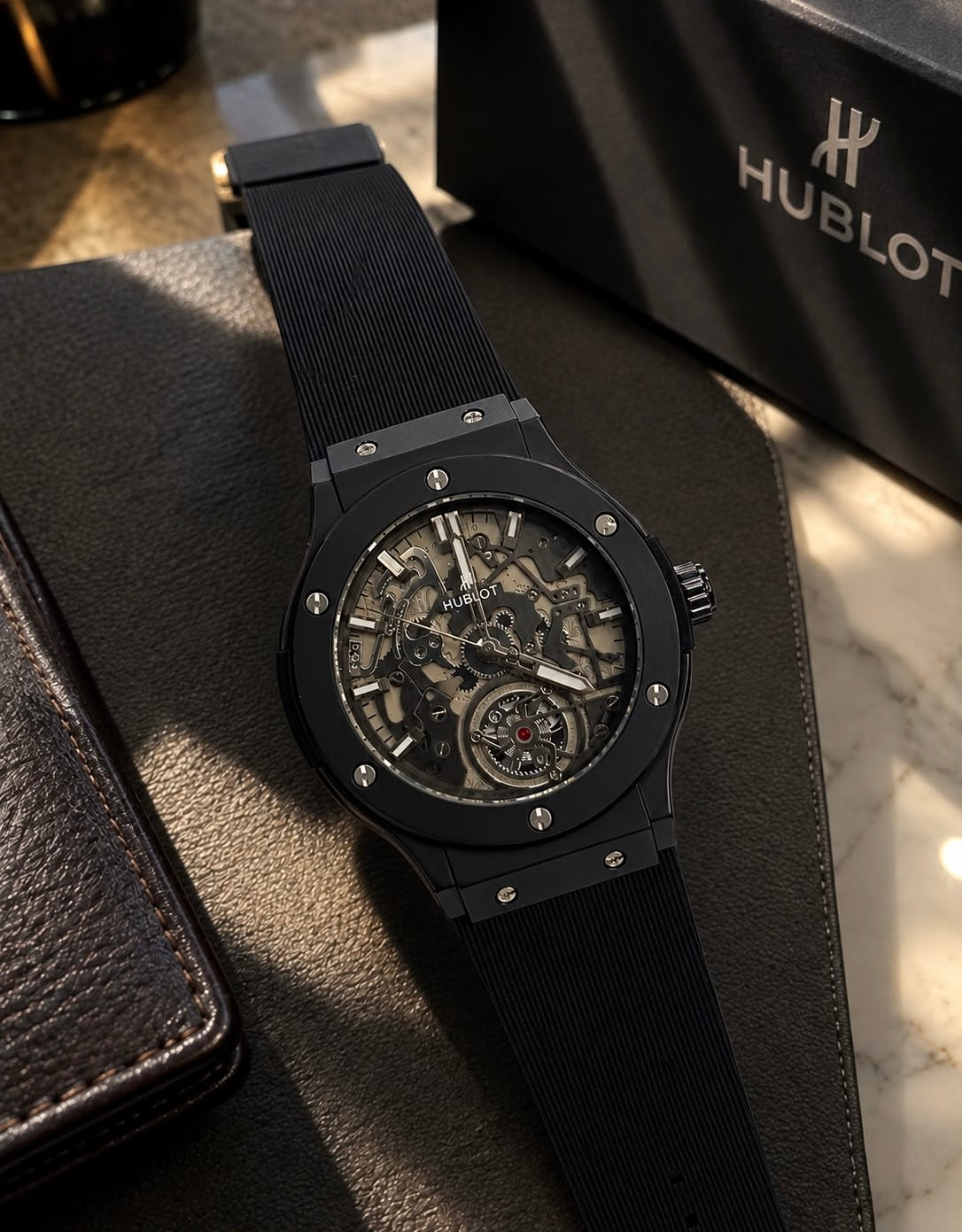 ⌚ HUBLOT — Premium Timepiece