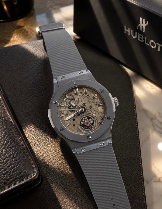 ⌚ HUBLOT — Premium Timepiece