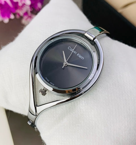 ⌚ CALVIN KLEIN — Elegant Timepiece
